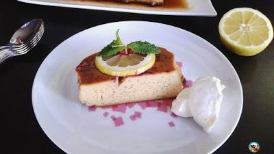 Flan con aroma de limón