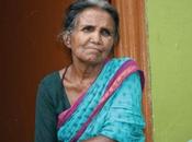 ¿Están zapatos manchados sangre?