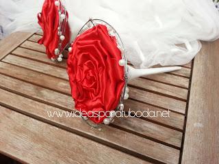 Porta Alianzas Boquet. Unos Ramos muy especiales en Rojo