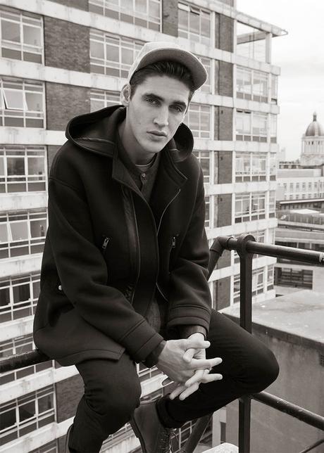 Pull&Bear_Black_Label_Fall-Winter_2015_Capsule_Collection_Menswear_Glamour_Narcotico_Charlie_Cole_blog (11)