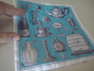 ♥ ♥ ♥ MESITA AUXILIAR PARA TÉ... O LO QUE SE TERCIE