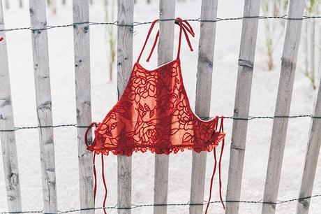 Beach_Riot-Bikini-Crop_Top-Red_Swimwear-Revolve_In_The_Hamptons-Collage_On_The_Road-19