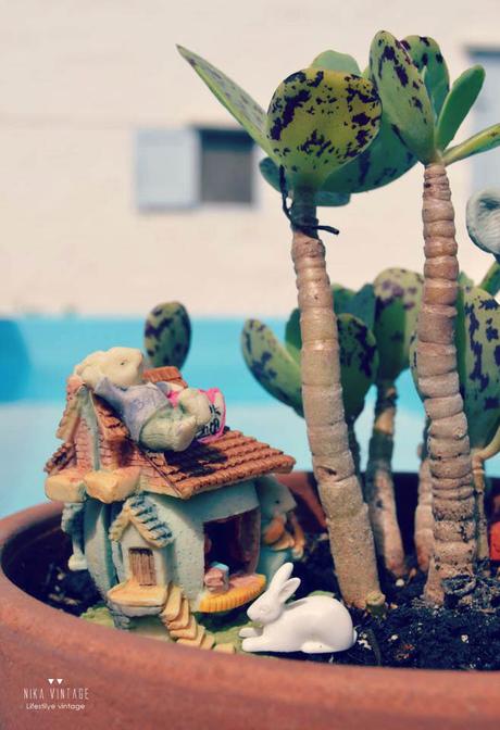 diy, diorama, hazlo tu mismo, animales de plastico, animalitos de goma, maceta, mundo en maceta