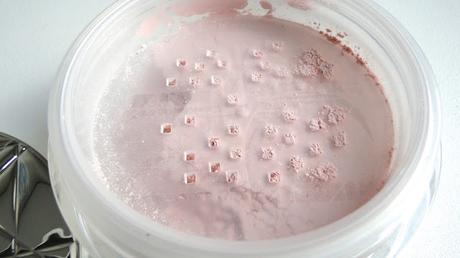 Diorskin Nude Air Loose Powder, el maravilloso polvo rosa
