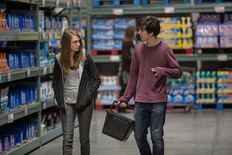 PAPER TOWNS