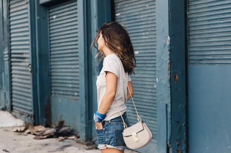 Ladies_In_Levis-Shorts-Meatpacking-Party-New_York-Collage_Vintage-Outfit-13