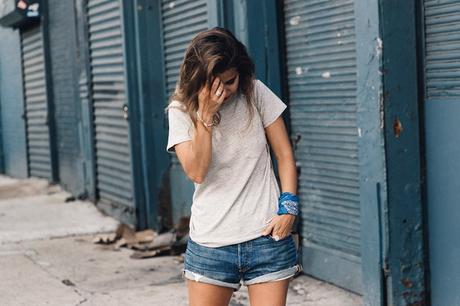 Ladies_In_Levis-Shorts-Meatpacking-Party-New_York-Collage_Vintage-Outfit-14