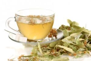 5 infusiones de hierbas medicinales ideales para fortalecer tu embarazo.