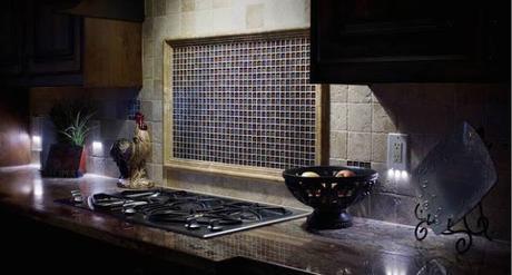 Tapas de luces con LEDs innovación. Tapas de luces con LEDs innovación.