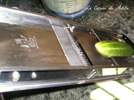 Ensalada con crujientes ,de queso y jamón