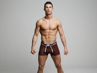 Cristiano, impresionante con su nueva colección