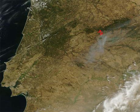 España: Imagen satélite de incendios en la Sierra de Gata (Cáceres. Extremadura)
