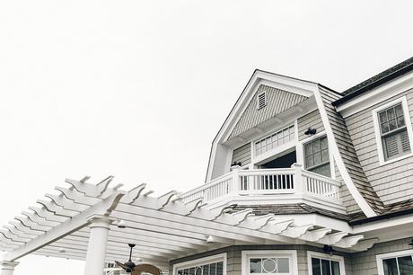 Revolve_In_The_Hamptons-Denim_Skirt-Ripped-Grey_Top-Collage_Vintage-23