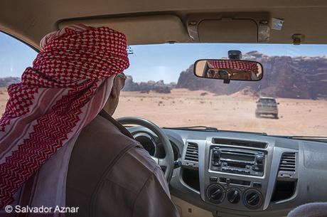 En el desierto de Wadi Rum