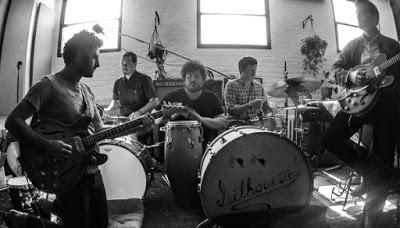 THE ARCS . La nueva banda de Dan Auerbach (The Black Keys)‏