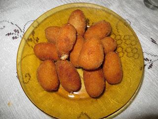 CROQUETAS DE BACON Y QUESO