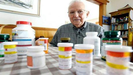 Polifarmacia en personas mayores: cuando los medicamentos se convierten en un peligro.