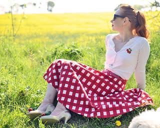 Red Gingham Red Gingham