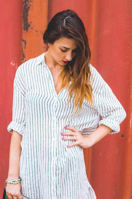 En Camisa camisa de rayas