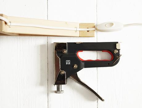 diy-tutorial-hacer-bonita-lampara-pared-ikea-hack