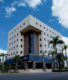 Banreservas participa junto al MITUR en feria de turismo de salud en Canadá