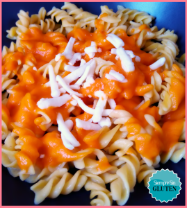 Fusilli con salsa de zanahoria (Sin Gluten, Sin Lácteos, Sin Huevo, Vegano)