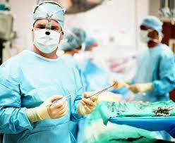 Descubre el significado de soñar con un cirujano. sueño con un cirujano