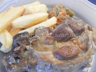 JARRETE O CODILLO DE CERDO EN SALSA EN OLLA EXPRESS