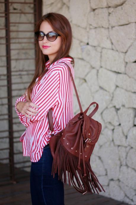 5 ideas para llevar una mochila de flecos