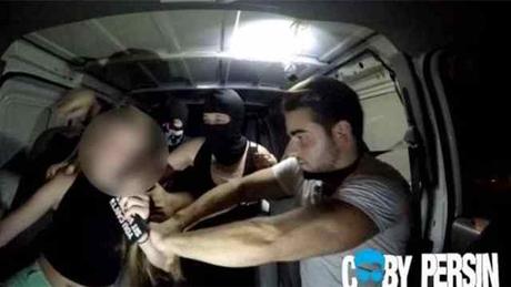 Niñas de 12 años se ven con desconocidos. Afortunadamente solo era un experimento.