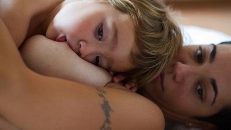 La lactancia materna prolongada es muchas veces criticada ¿por qué?