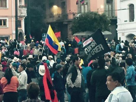 Paro Nacional hoy en Ecuador #FueraCorreaFuera