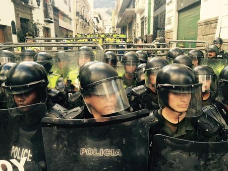 Paro Nacional hoy en Ecuador #FueraCorreaFuera