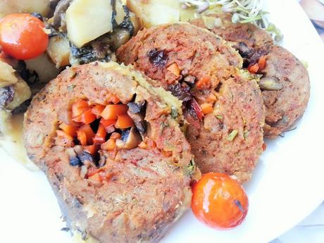 Redondo de seitán con relleno de verduras