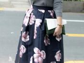 Looks falda midi floral