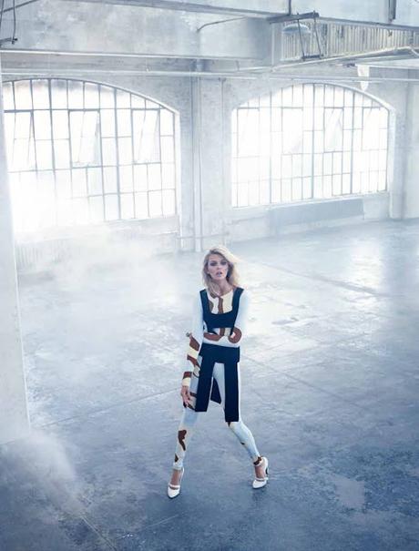 Anja Rubik trae glamour a la última editorial para El Palacio de Hierro