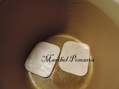 Hamburguesas de calabaza con jamón de pavo, tomate y queso.