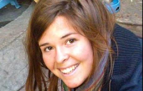 Kayla Mueller, víctima de Daesh: Dios me abraza en esta caída libre
