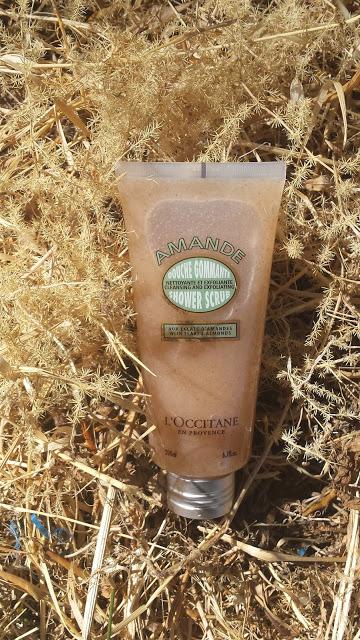 Repitiendo con dos productos de almendra de L'Occitane