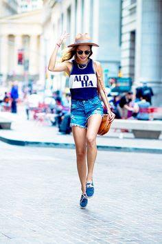 STREET STYLE INSPIRATION; SUMMER MOOD.-