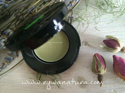 Swatches: Sombras de Ojos de Nvey Eco!!!