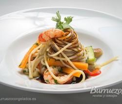 Espaguetis salteados con gambas Espaguetis salteados con gambas de Burruezo congelados