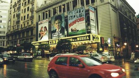 Carteles de cine pintados a mano