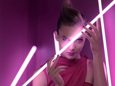 Karlie Kloss posa para la portada de Zink Magazine