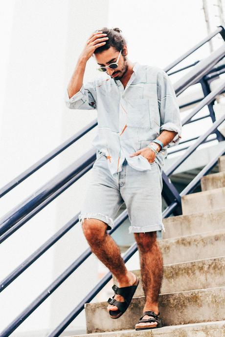 GET_HIGH_BY_THE_BEACH_glamour_narcotico_charlie_cole_vintage_shirt_levis_shorts_Pull&Bear_Sandals_Mouet_Sunglasses_Menswear_Lifestyle_El_Perello (3)