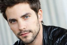 Drew Van Acker y Brant Daugherty estarán en Madrid en The Mistery of A