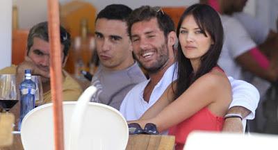 Helen Lindes cumple 34 años lejos de Rudy