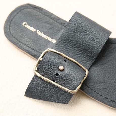 Conder x Valenzuela beatricevalenzuela_conder_black_3