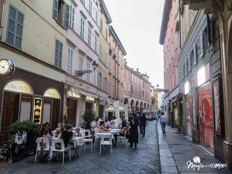 Parma, colores pasteles y bicicletas IMG_0104