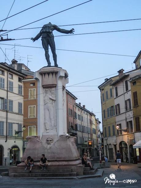 Parma, colores pasteles y bicicletas IMG_0119